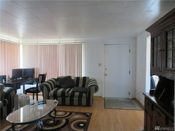 Property Photo:  4931 Yew Lane SW  WA 98499 