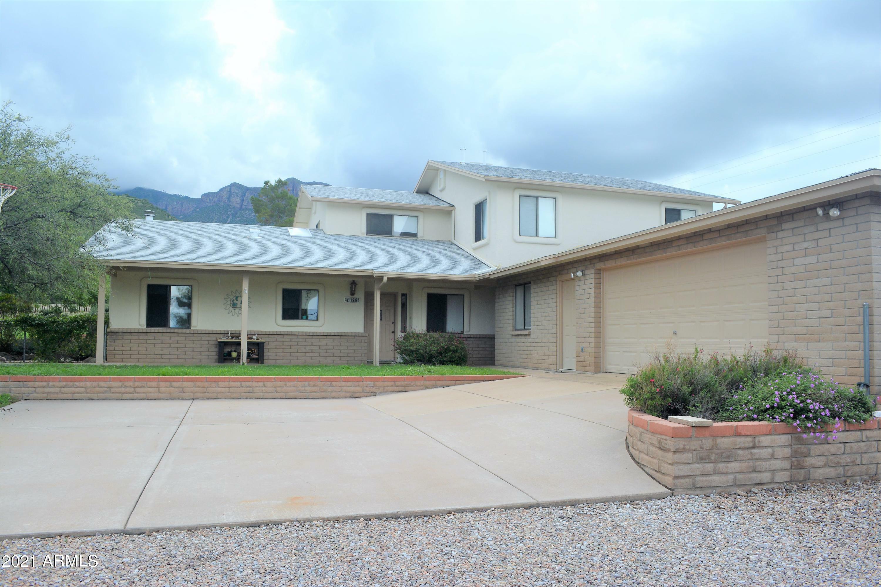 Property Photo:  8126 S High Road  AZ 85615 