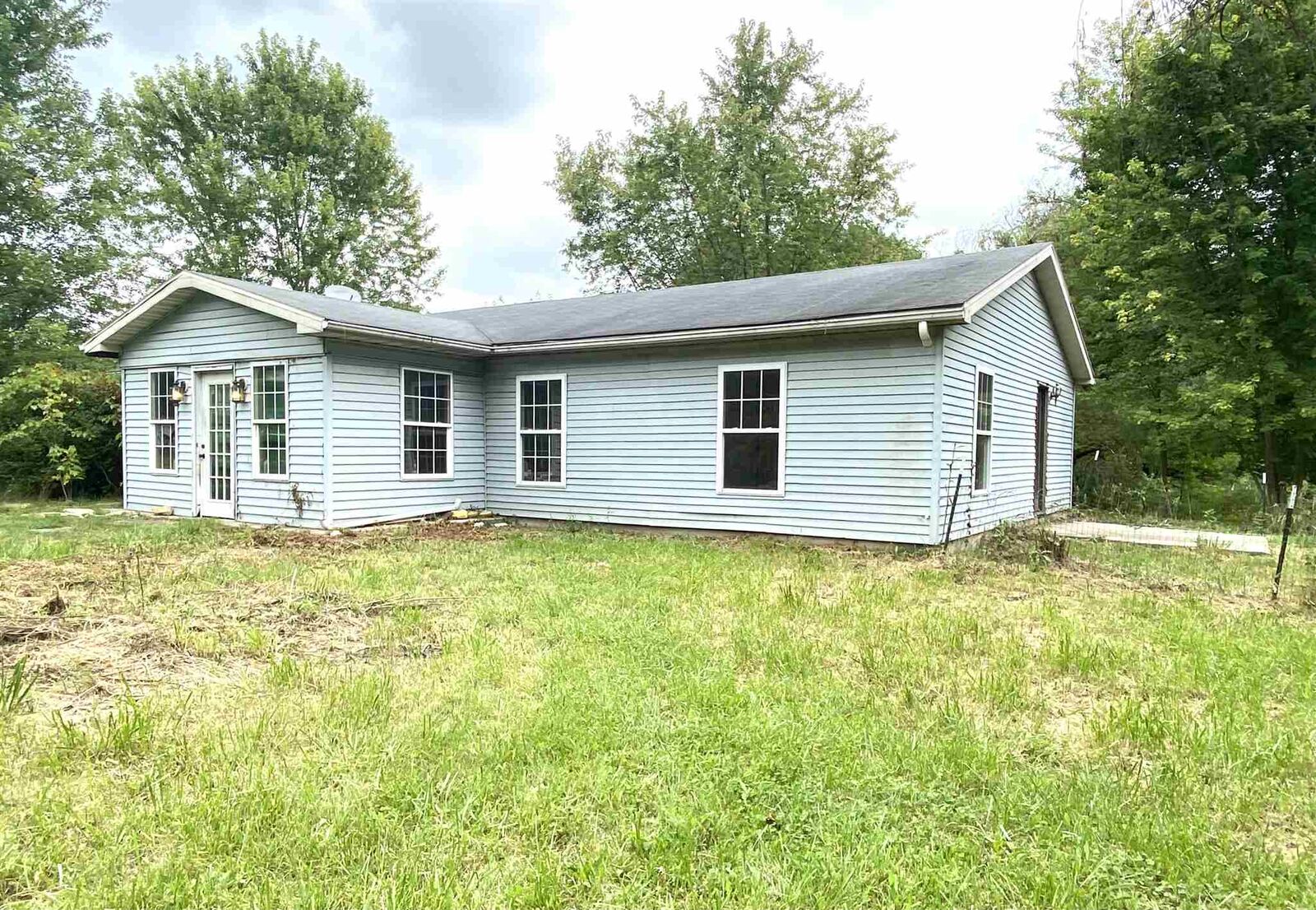 Property Photo:  8705 Squires Drive  IN 46166 