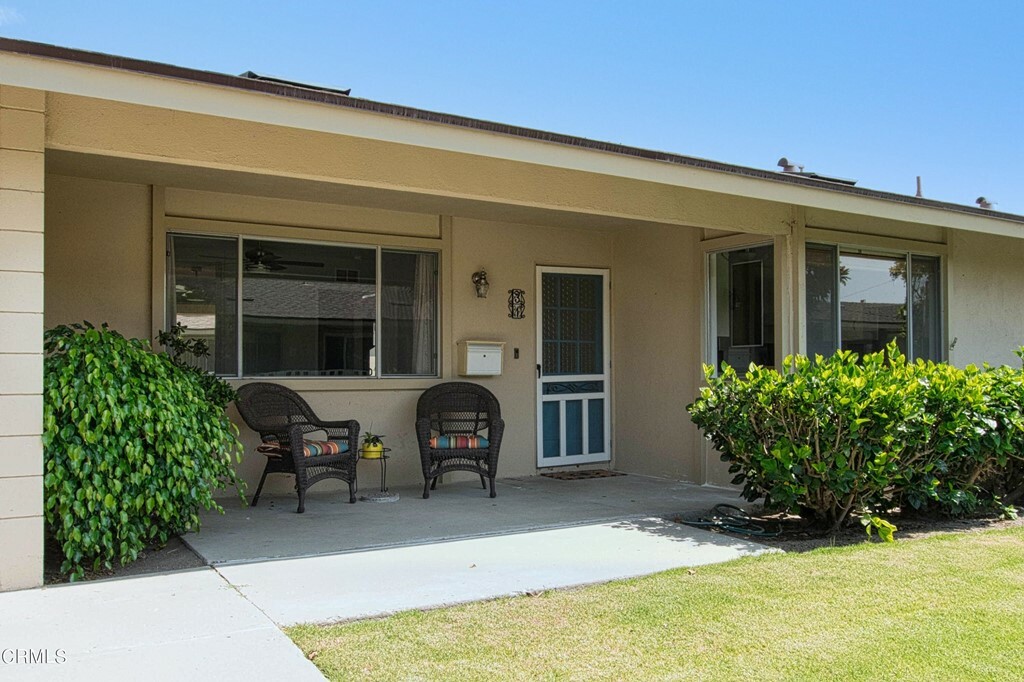 Property Photo:  31 W Fiesta Green  CA 93041 