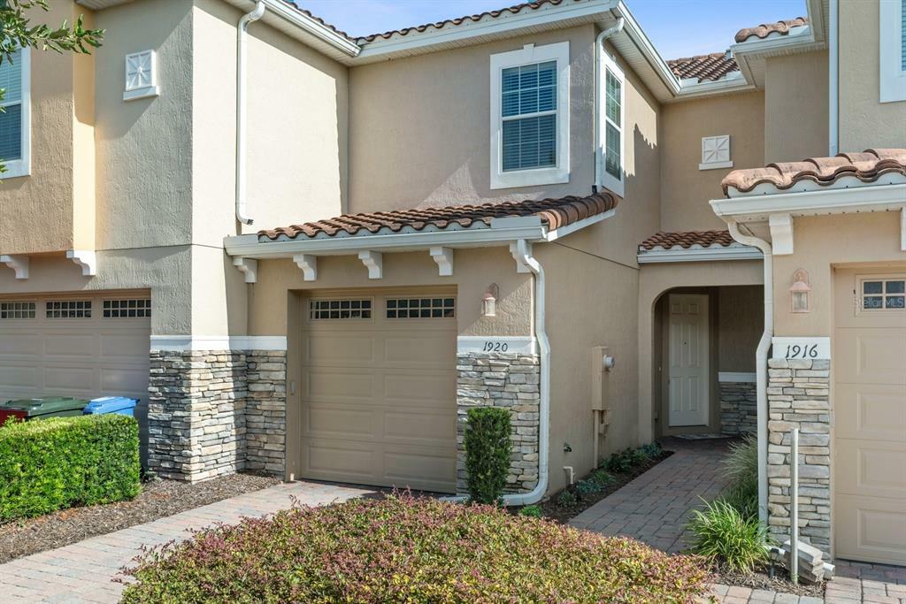 Property Photo:  1920 Garden Sage Drive  FL 32765 