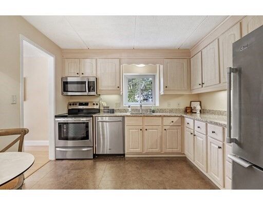 Property Photo: 146 Marble St 202 MA 02180
