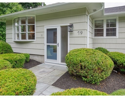 Property Photo: 79 Edgewood Rd MA 01545