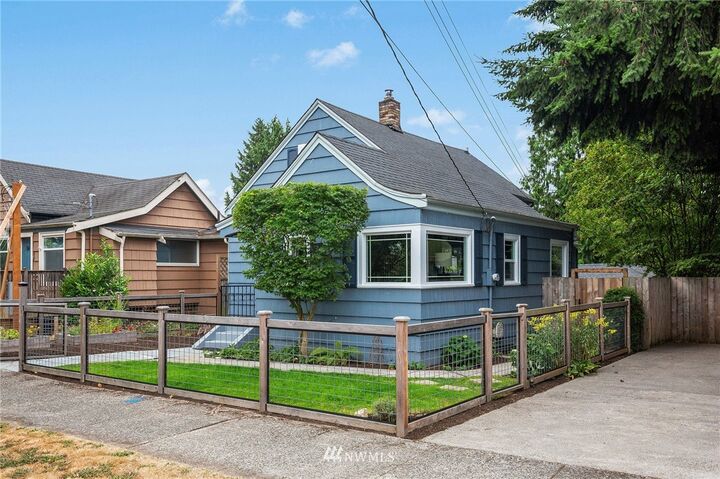 Property Photo:  2817 NW 71st Street  WA 98117 
