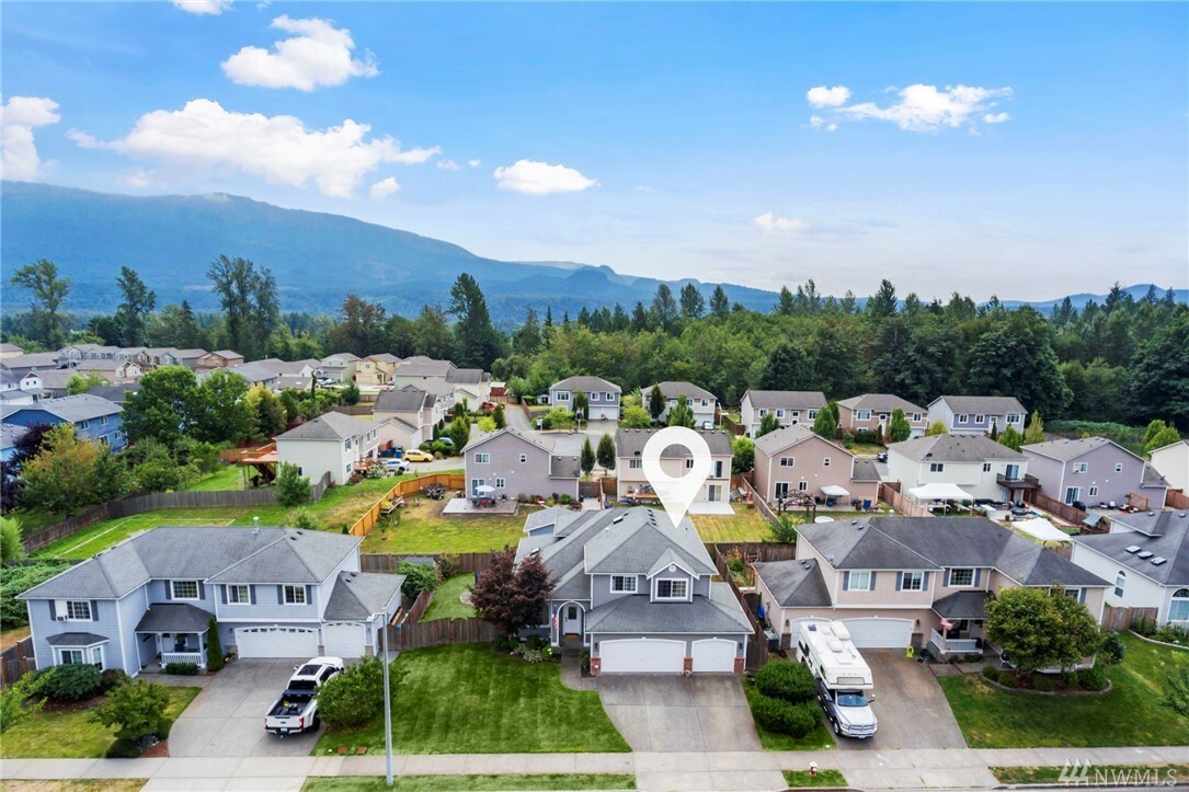 Property Photo: 13894 Beech Ct WA 98294