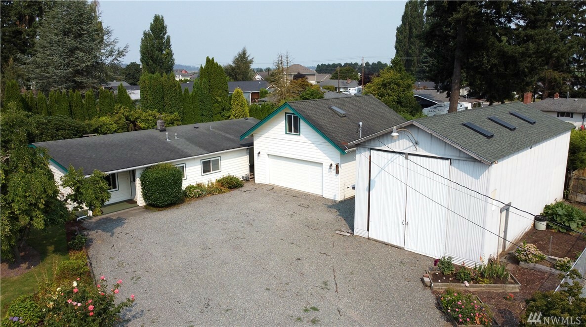 Property Photo:  18183 W Chinook Dr  WA 98233 