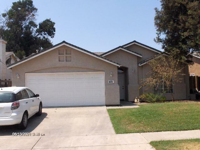 691 San Diego Street  Tulare CA 93274 photo