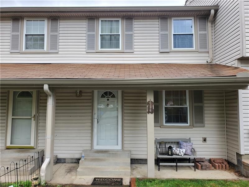 Property Photo:  404 Parkwood Dr  PA 16066 
