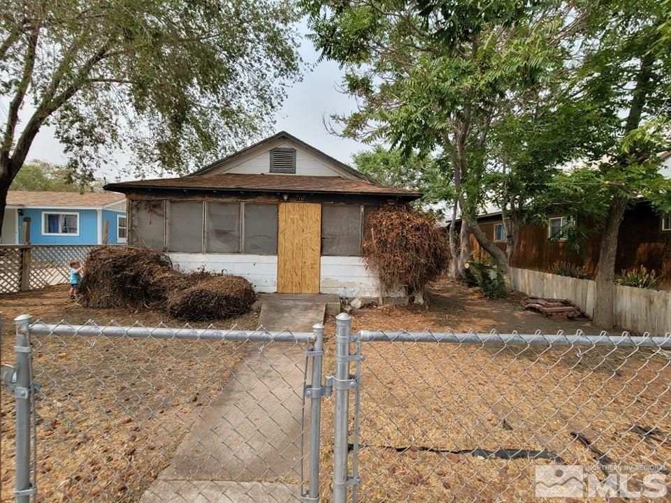 Property Photo:  618 Humboldt  NV 89406-4017 