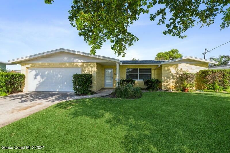 Property Photo:  1575 Ursa Court  FL 32953 