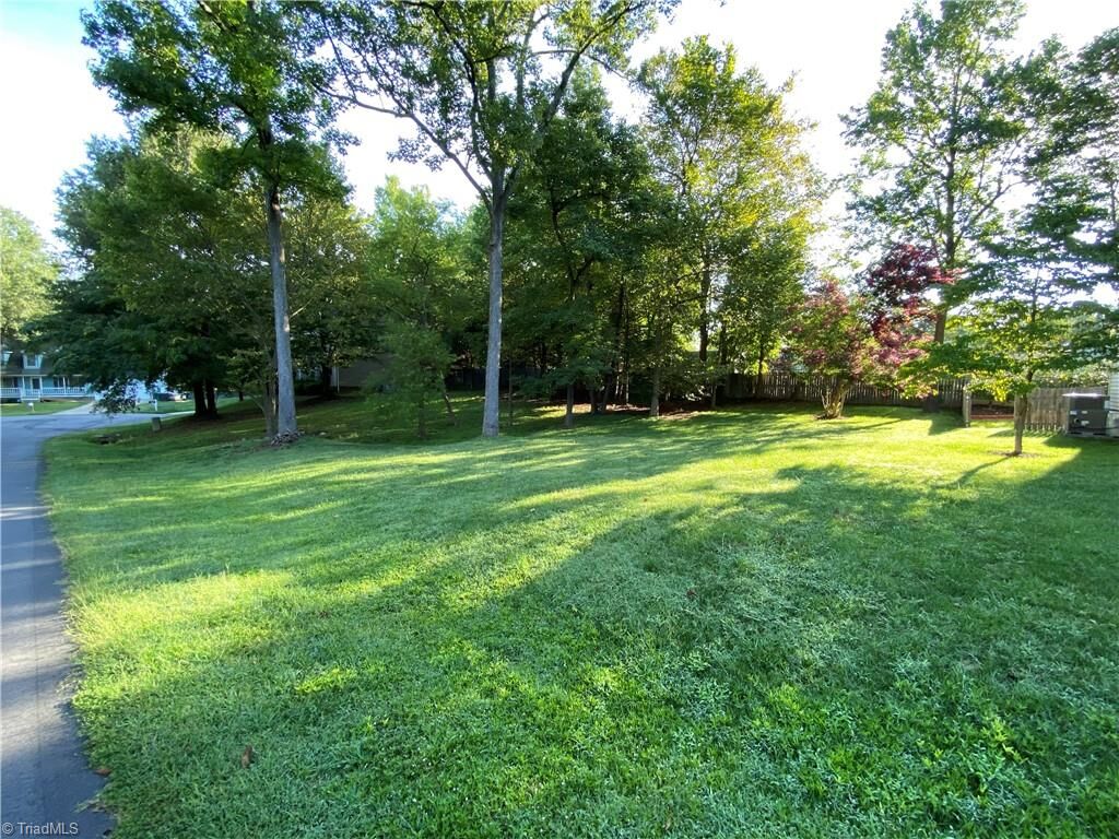 Property Photo:  412 Avery Avenue  NC 27265 