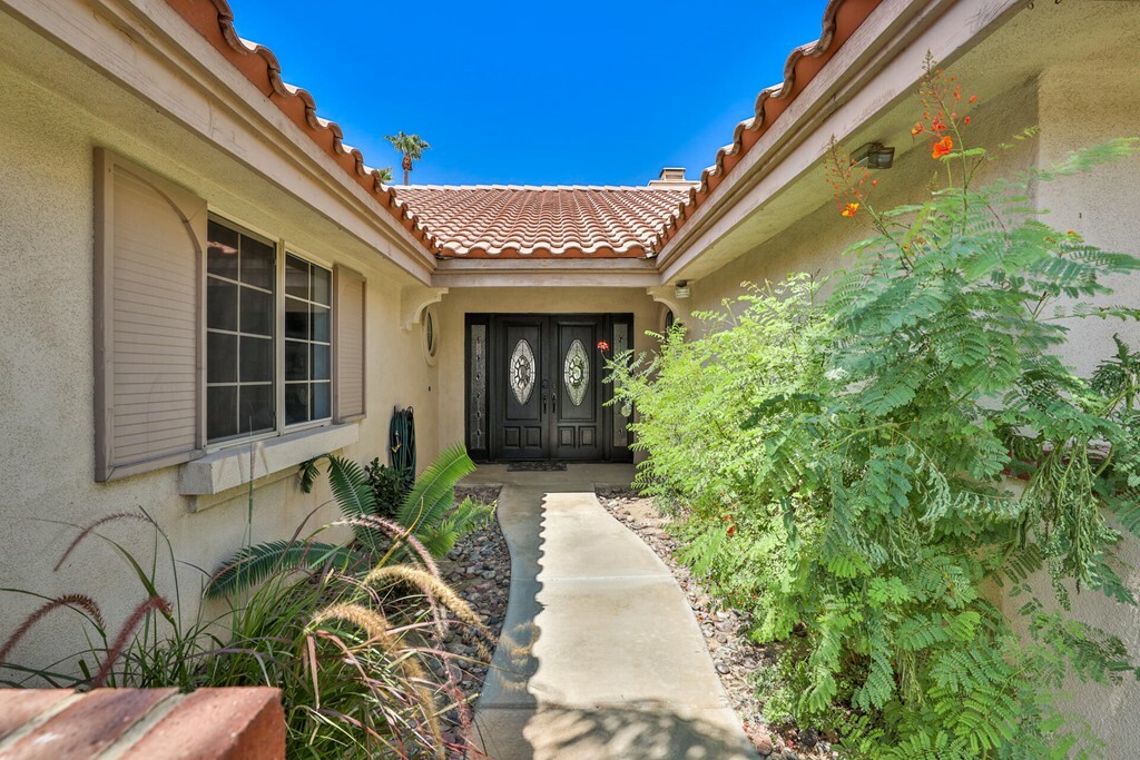 Property Photo:  44125 Ocotillo Drive  CA 92253 