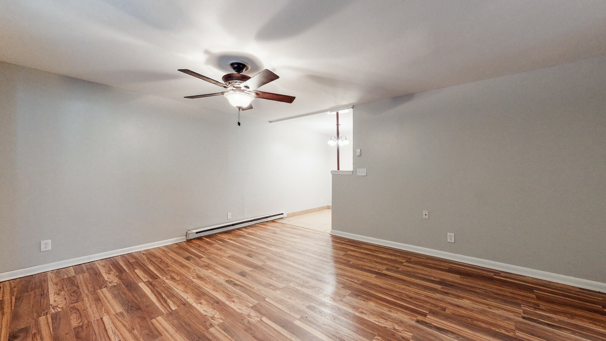 Property Photo: 550 Harding Pl F112 TN 37211