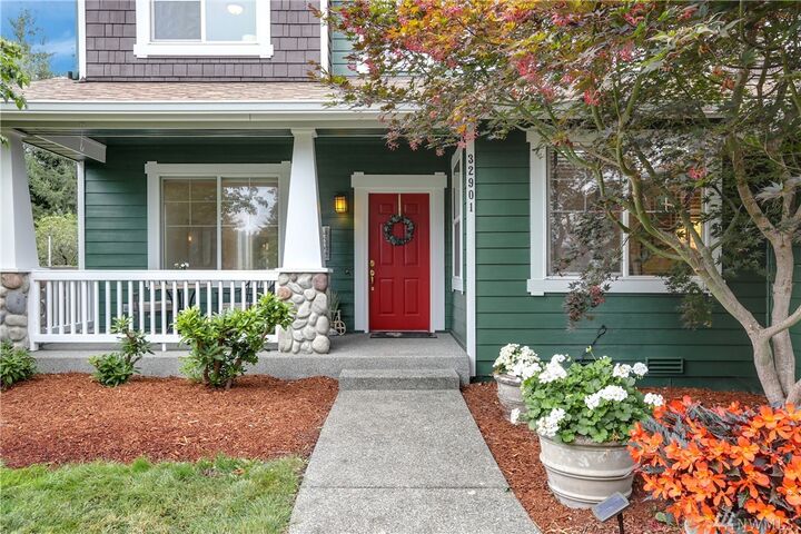 Property Photo: 32901 SE 43rd St WA 98024