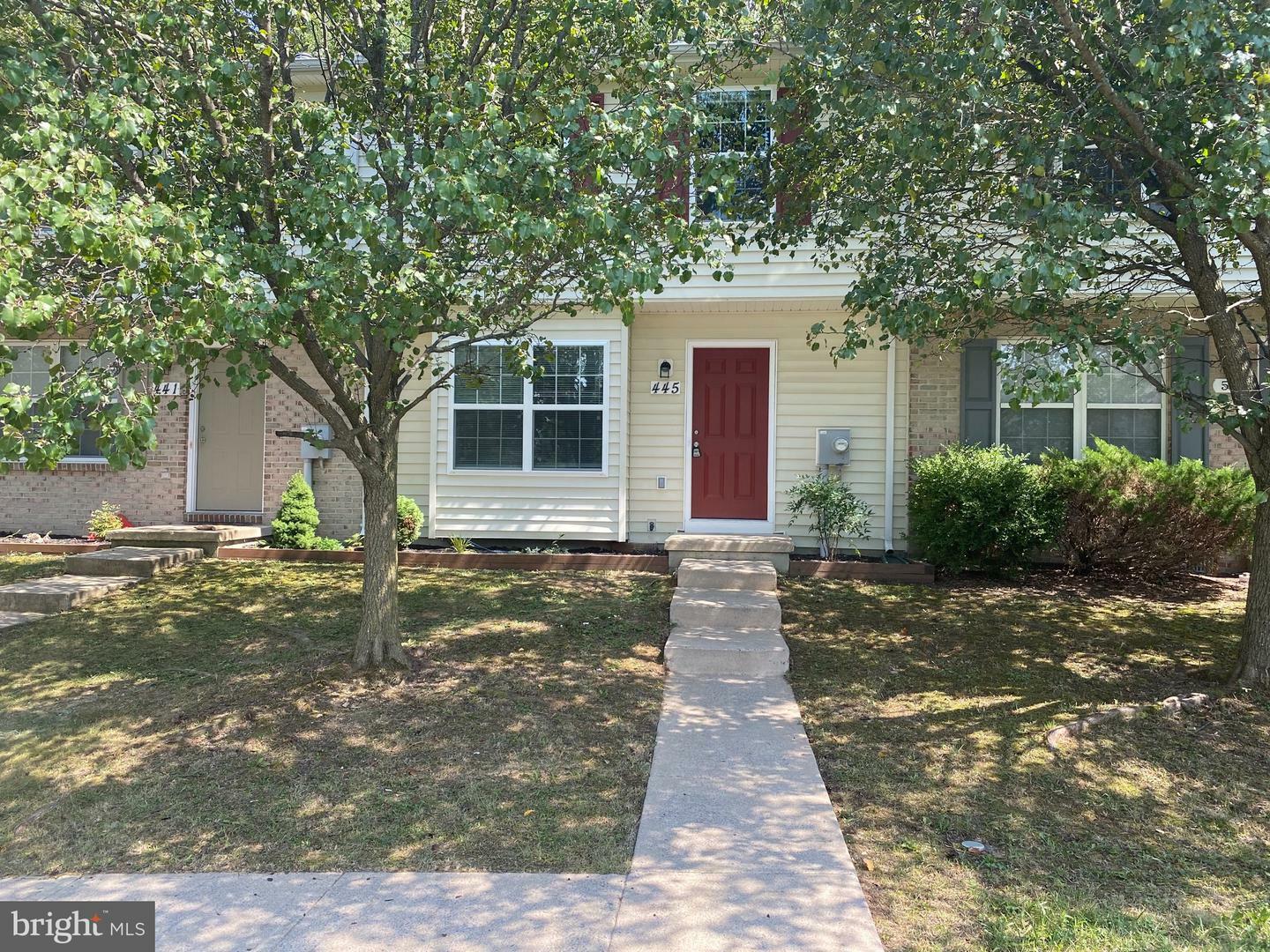 Property Photo:  445 Ridgefield Avenue  VA 22655 