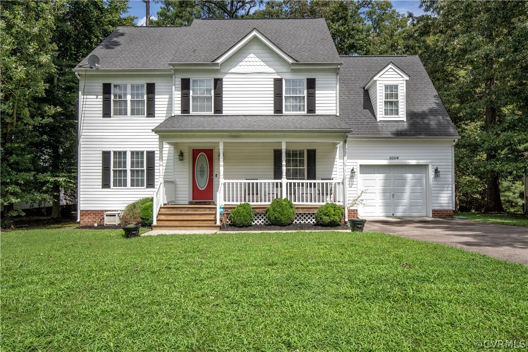 Property Photo:  828 W Washington Street  VA 23075 