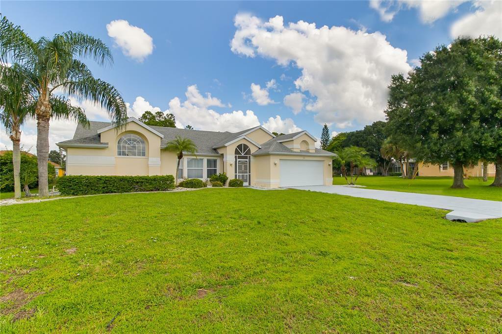 Property Photo:  321 Malpelo Avenue  FL 33983 