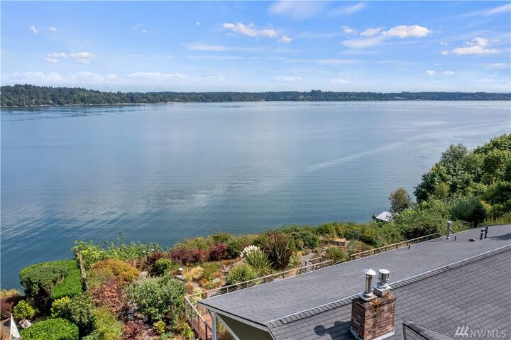 Property Photo:  2143 66th Ave NW  WA 98502 