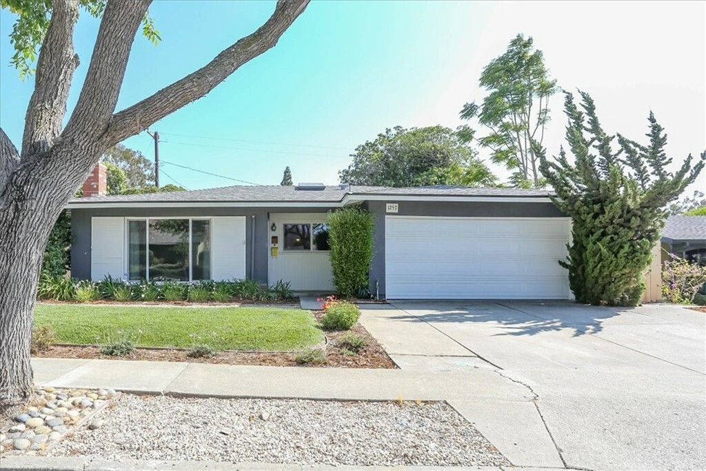 Property Photo:  1257 Briarwood Drive  CA 93401 