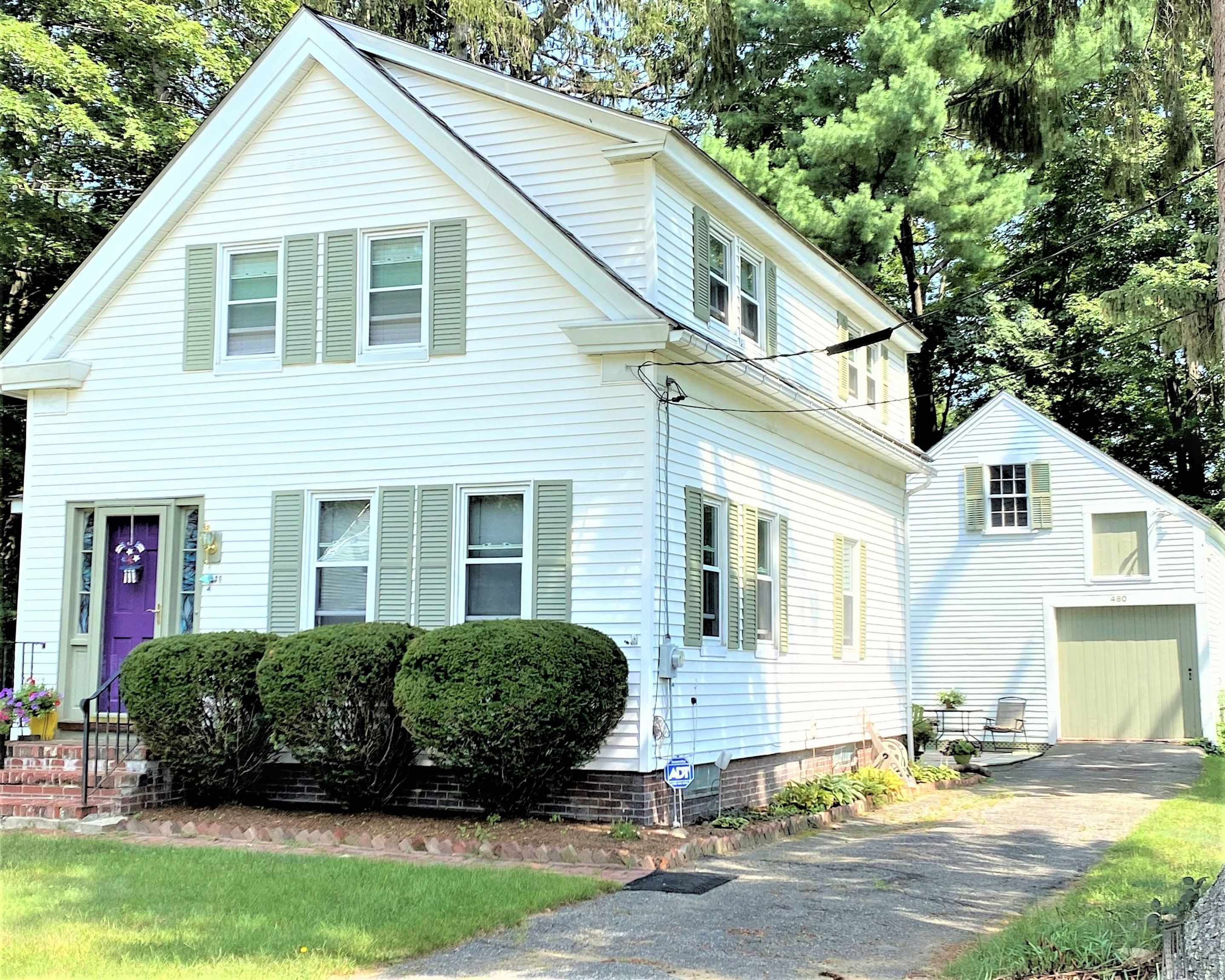 Property Photo:  480 Locust Street  NH 03869 