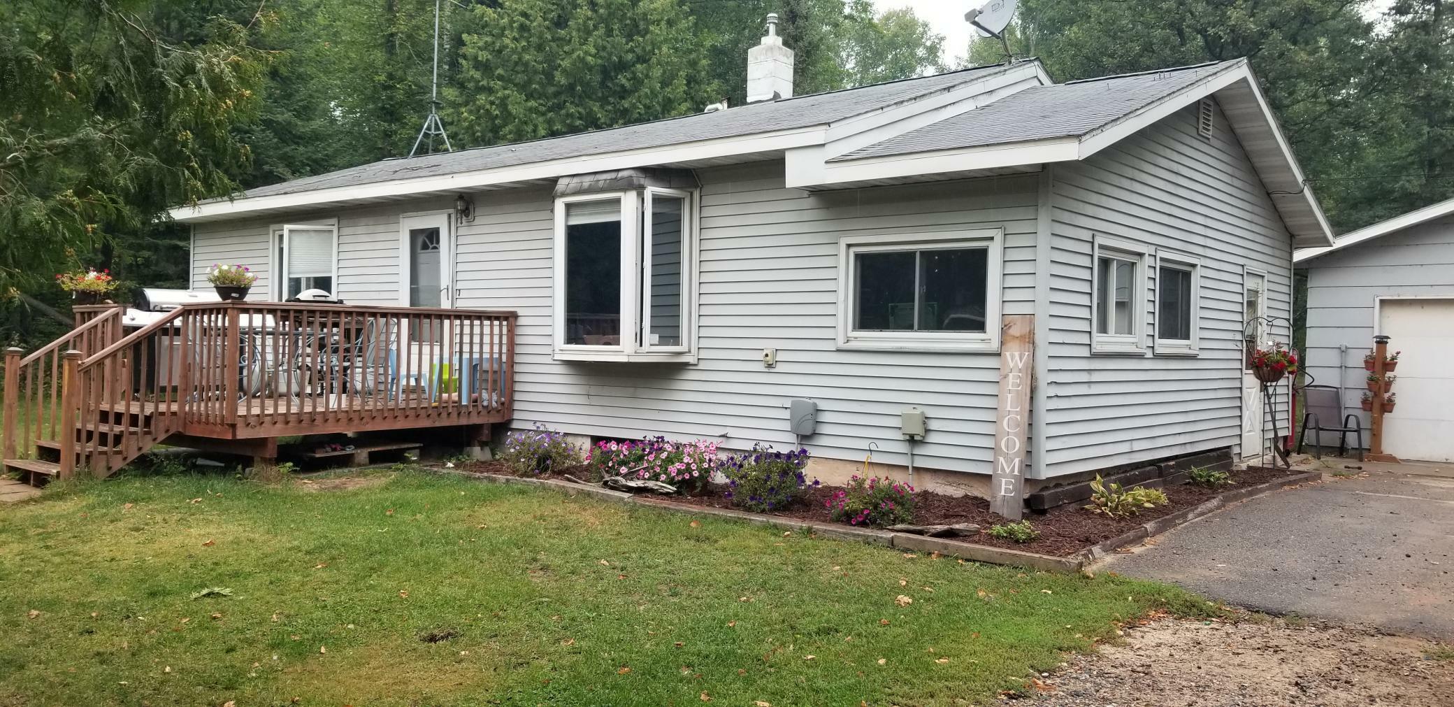 Property Photo: 28406 Splithand Road MN 55744