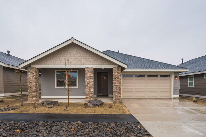 2779 NW 23rd Loop N  Redmond OR 97756 photo