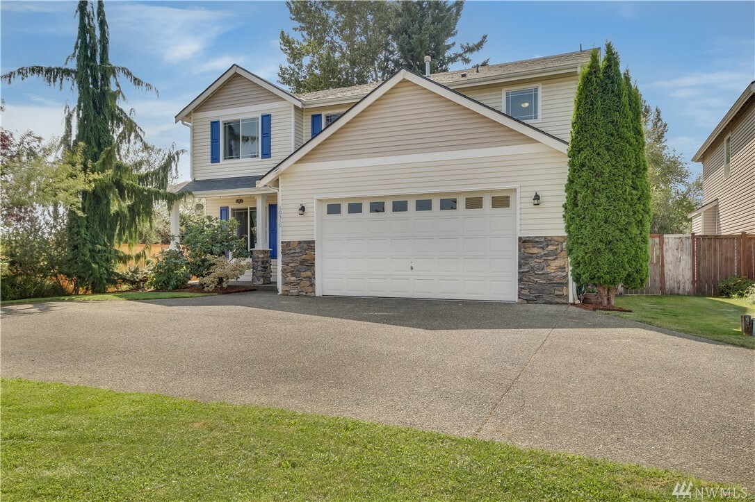 Property Photo:  10519 13th Av Ct E  WA 98445 