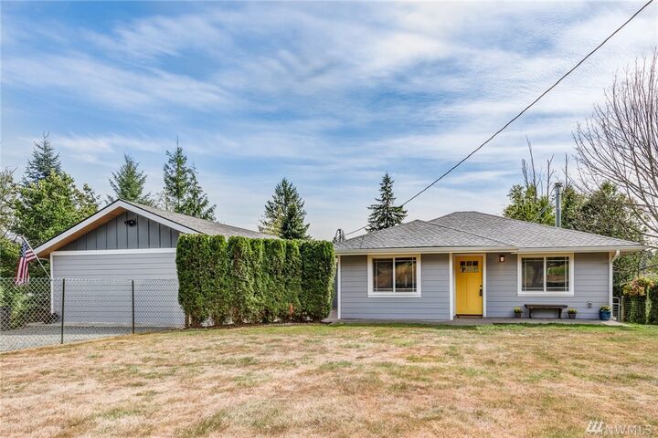 Property Photo:  11010 Grandview Rd  WA 98223 