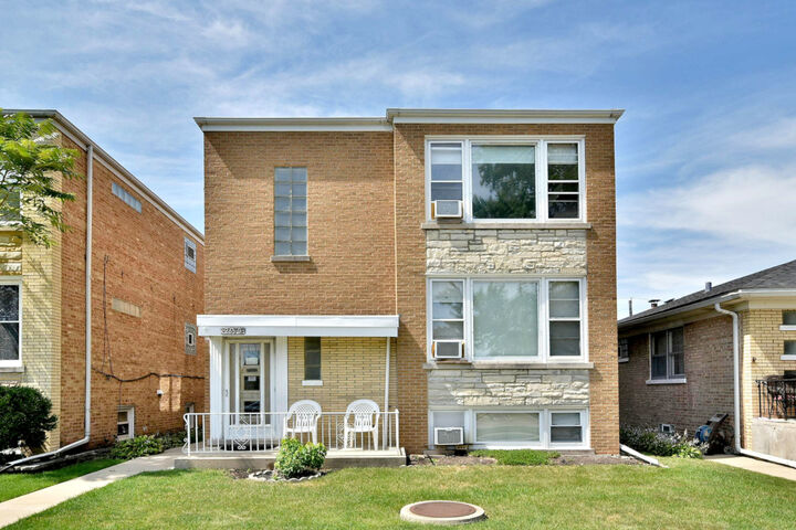 2630 N 73rd Court  Elmwood Park IL 60707 photo