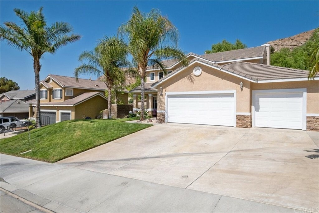 29515 Mammoth Lane  Canyon Country CA 91387 photo