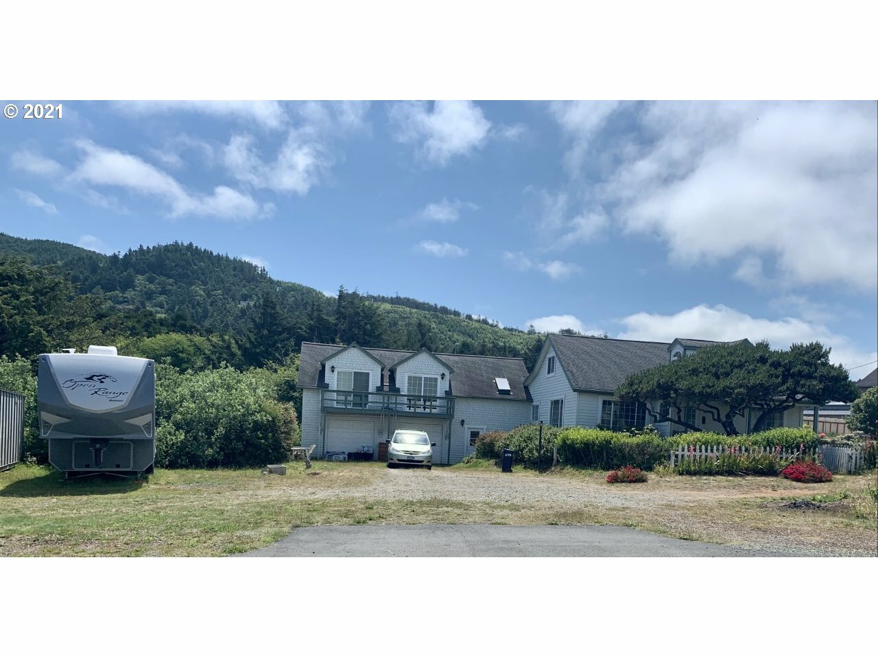 33055 Nesika Rd  Gold Beach OR 97444 photo