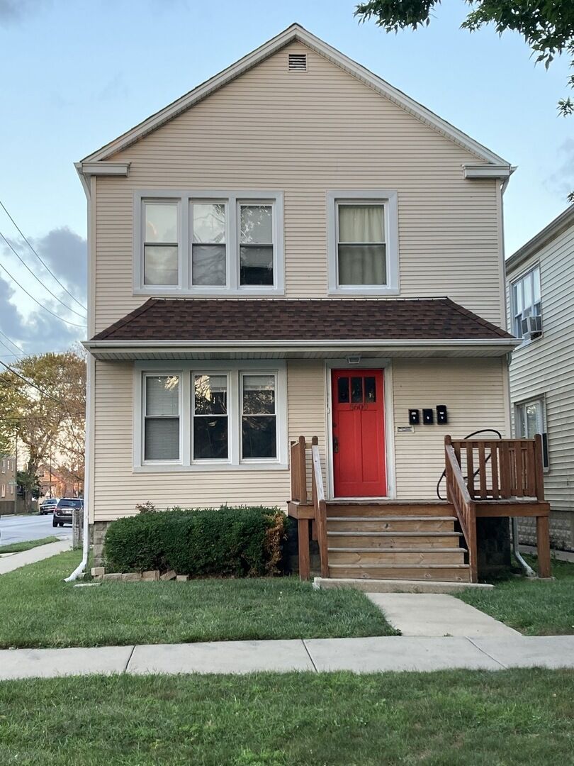 Property Photo:  5600 N Major Avenue  IL 60646 