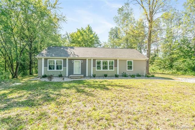 Property Photo: 24326 Sumpter Road MI 48111