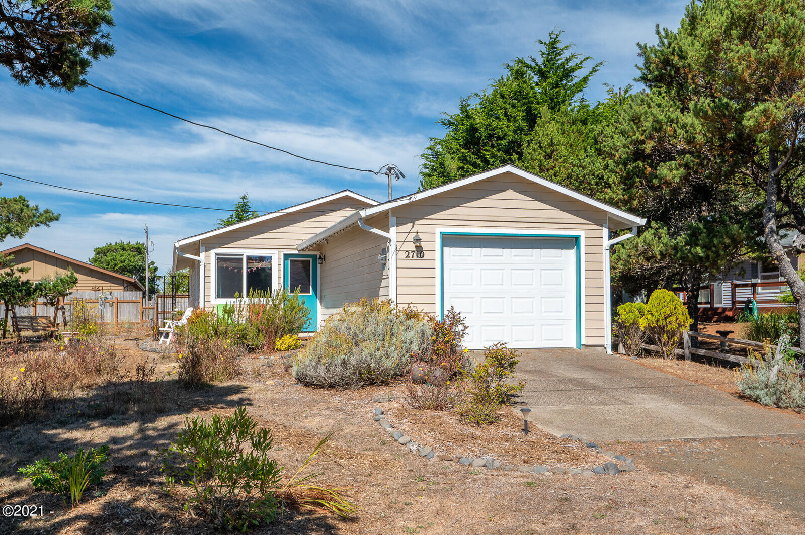 Property Photo: 2710 NW Bayshore Loop OR 97394