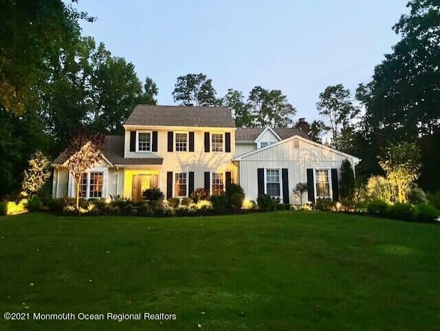 Property Photo:  5 Confield Court  NJ 07701 