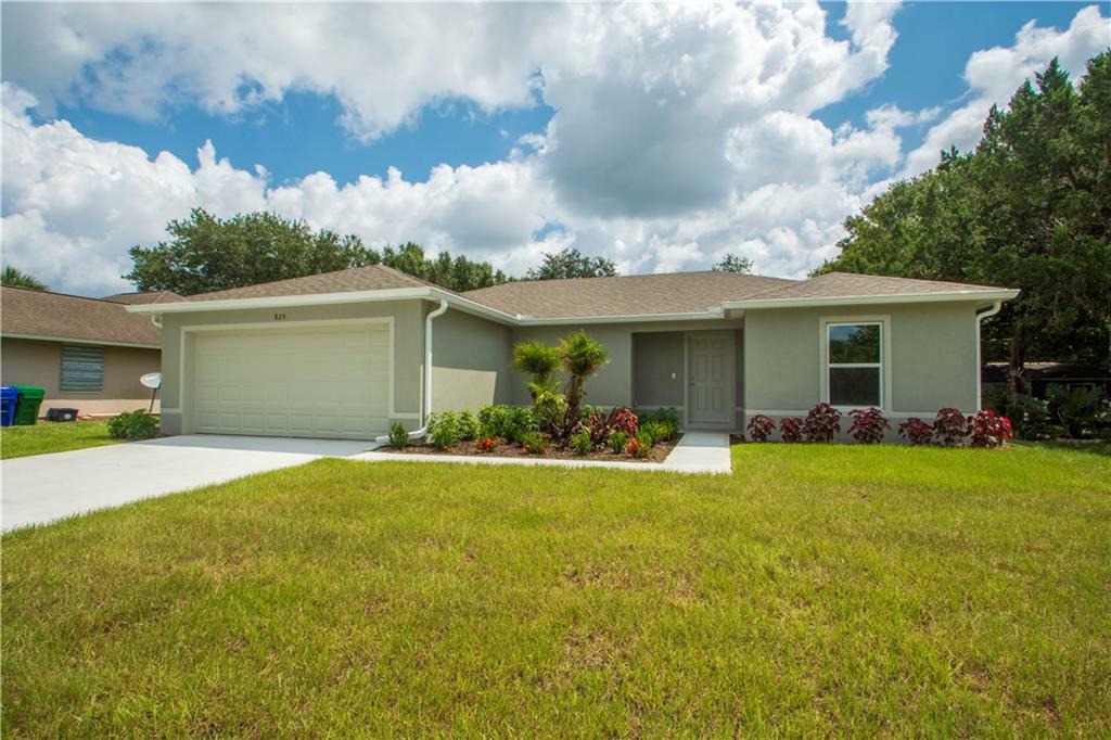 Property Photo:  825 Gardenia Street  FL 32958 