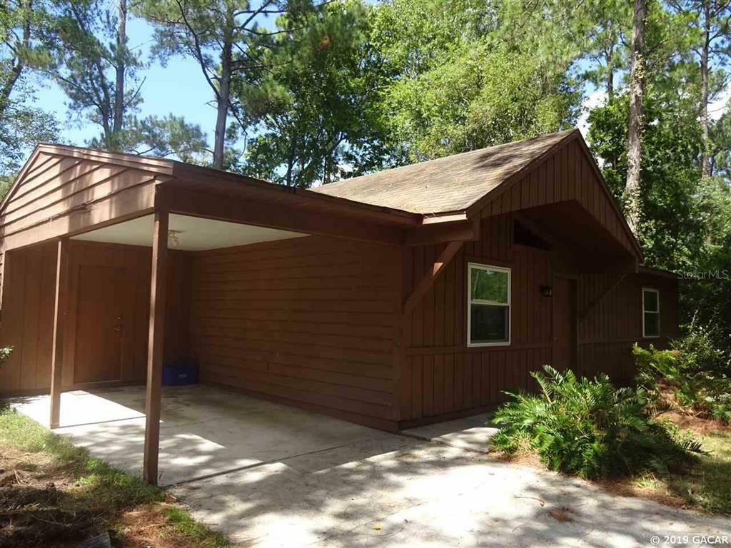 Property Photo:  4630 NW 27th Terrace  FL 32605 