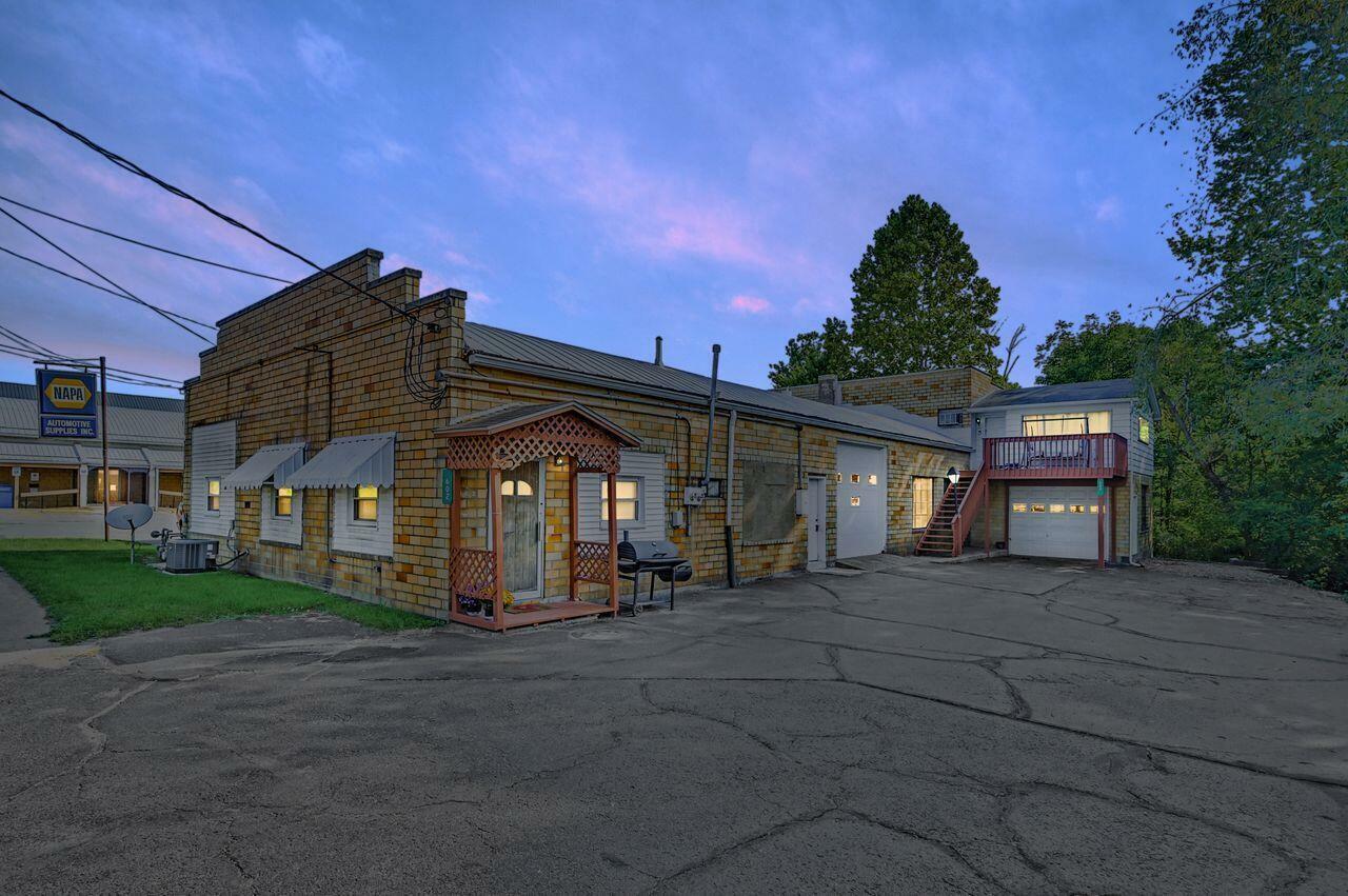 Property Photo: 602 S Market Street OH 43014