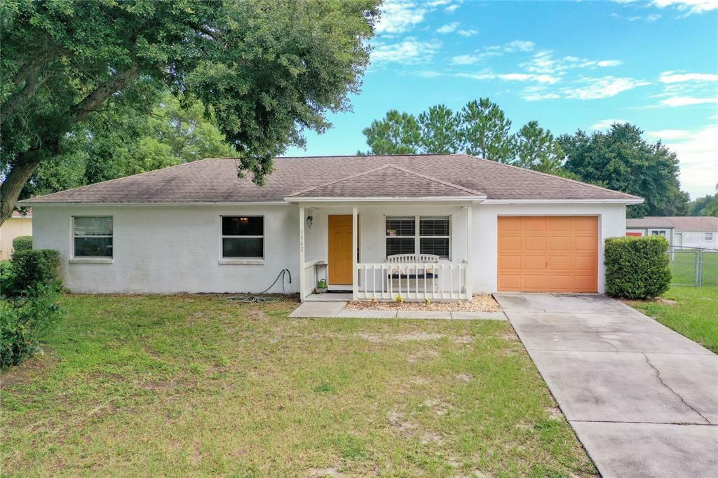 Property Photo:  1342 Walker Court  FL 33805 