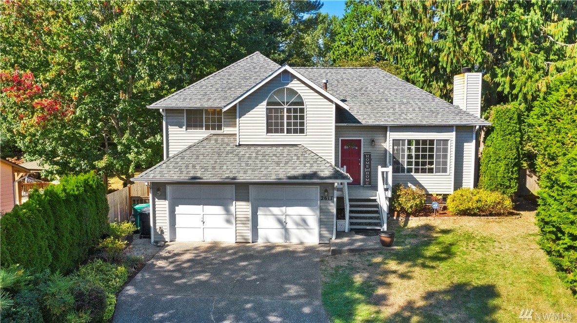 Property Photo:  2617 203rd St SW  WA 98036 