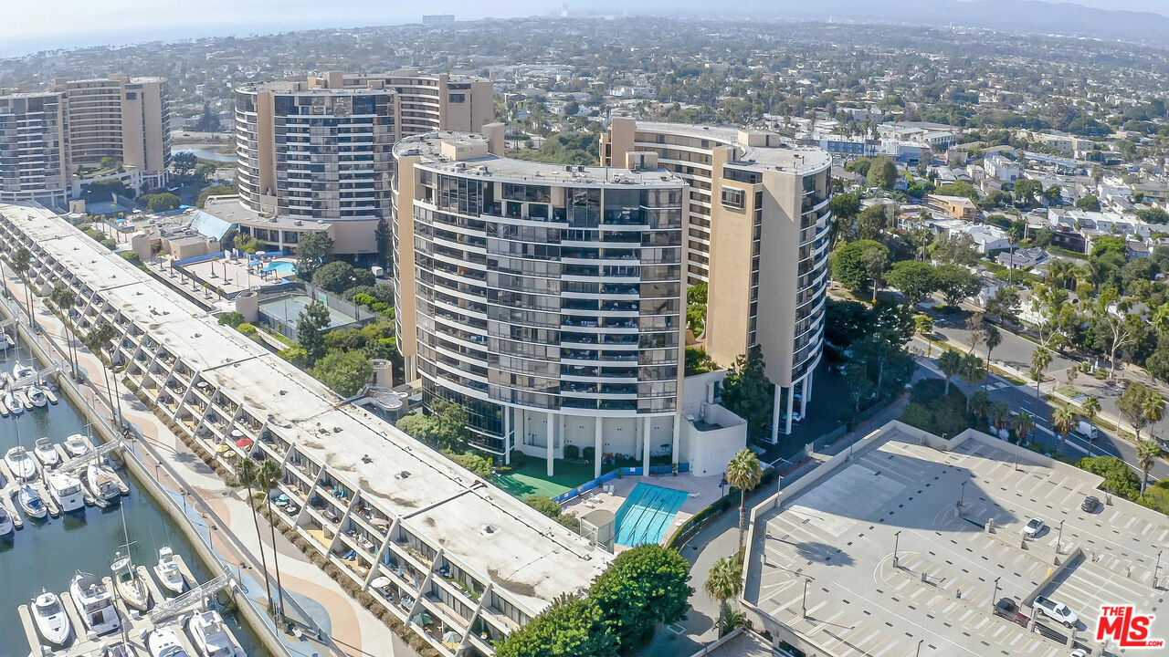 4337  Marina City Dr 945  Marina Del Rey CA 90292 photo