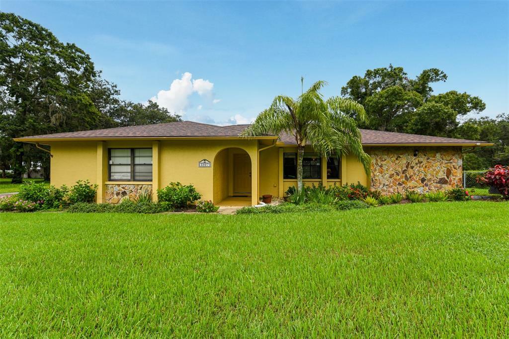 Property Photo:  3927 Desoto Road  FL 34235 