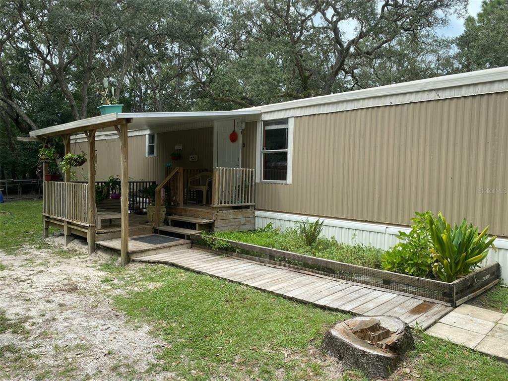 Property Photo:  16555 SW 47th Place Rd  FL 34481 