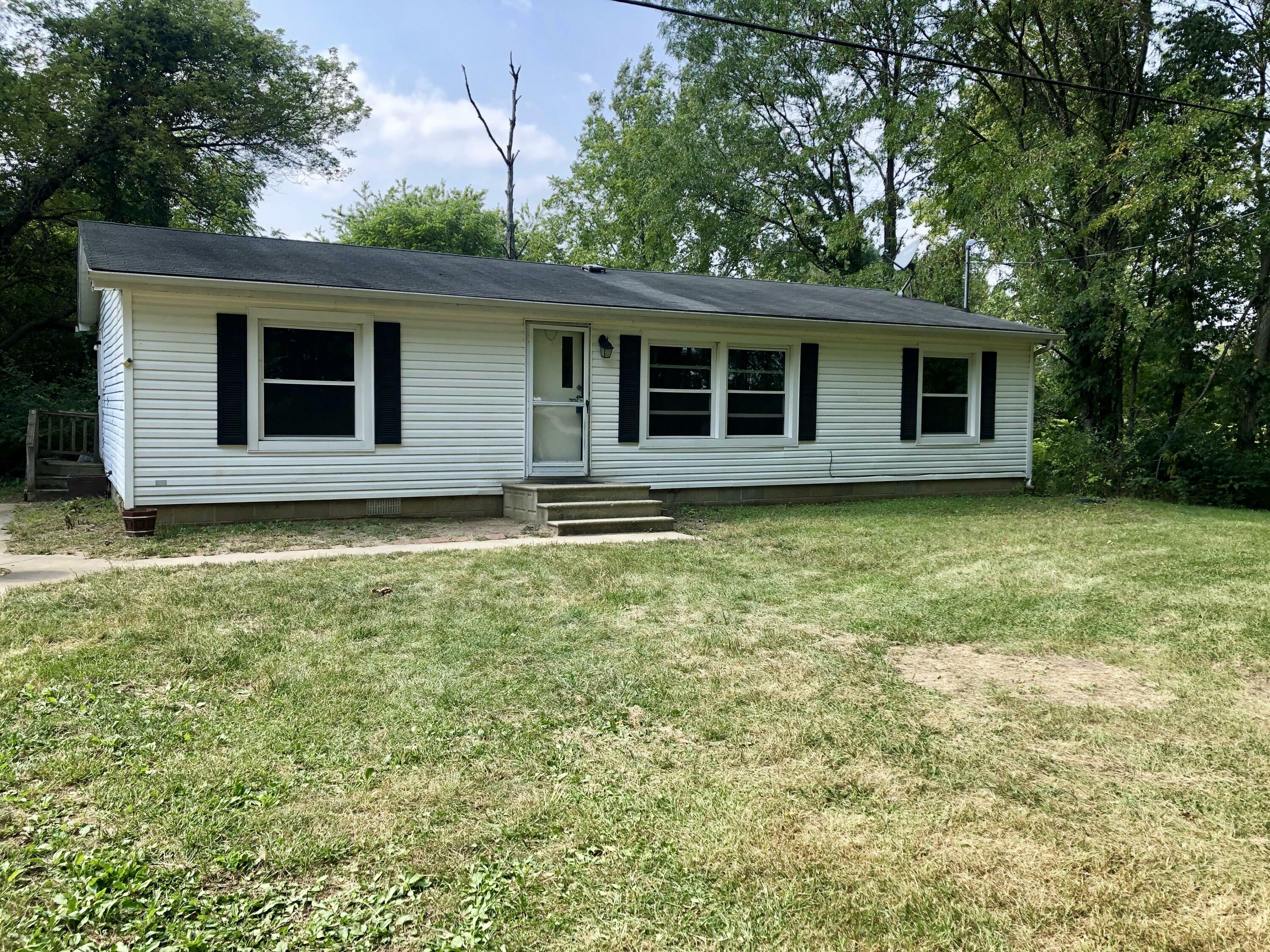 Property Photo:  1506 Camp Road  MI 49107 