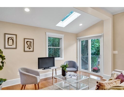 Property Photo: 27 Oak St 27 MA 02143