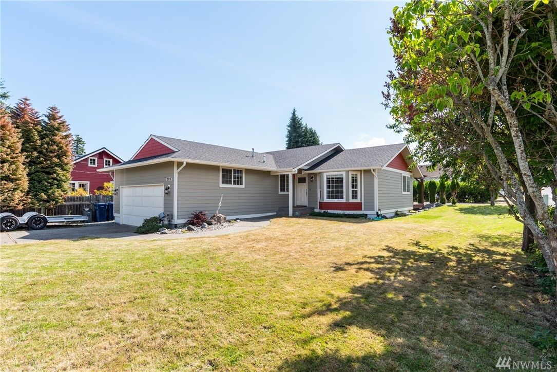 Property Photo:  2519 W 2nd St  WA 98221 