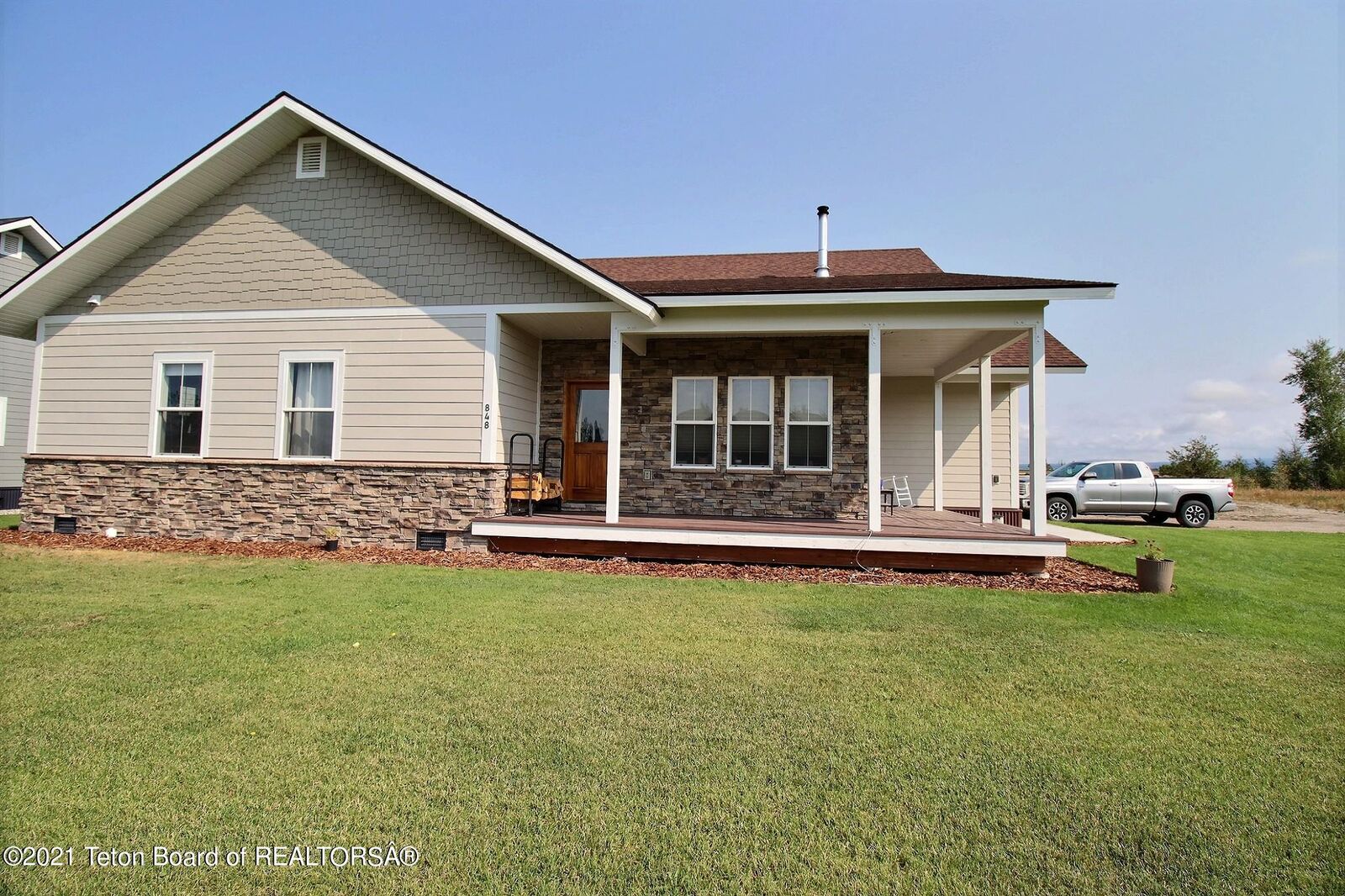 Property Photo:  848 Palisade Trail  ID 83422 