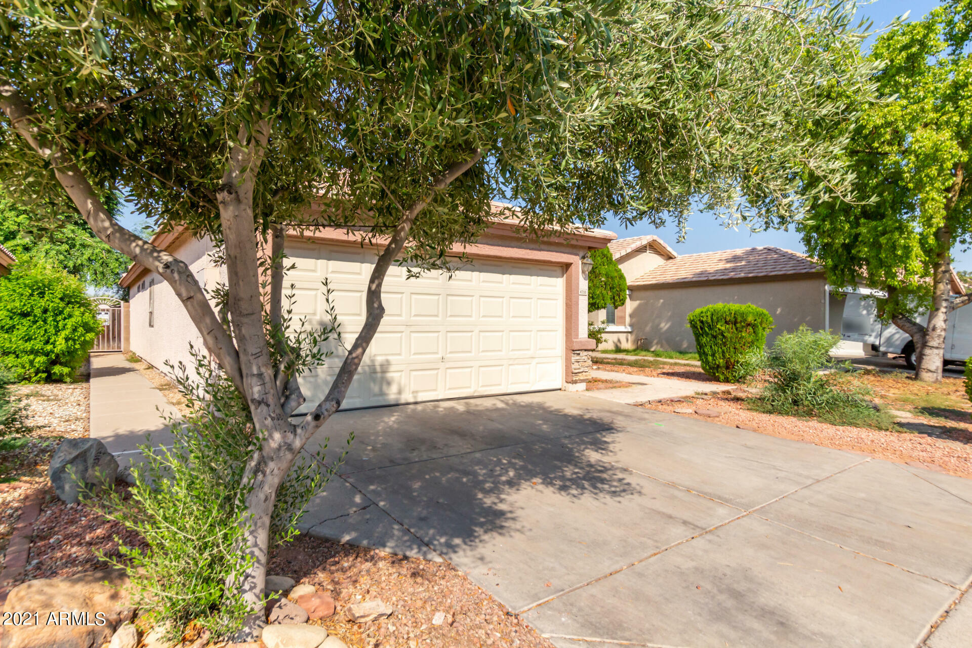 Property Photo:  4710 N 84th Lane  AZ 85037 