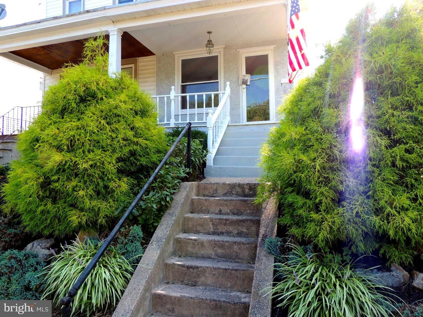 Property Photo: 164 S Roland Street PA 19464