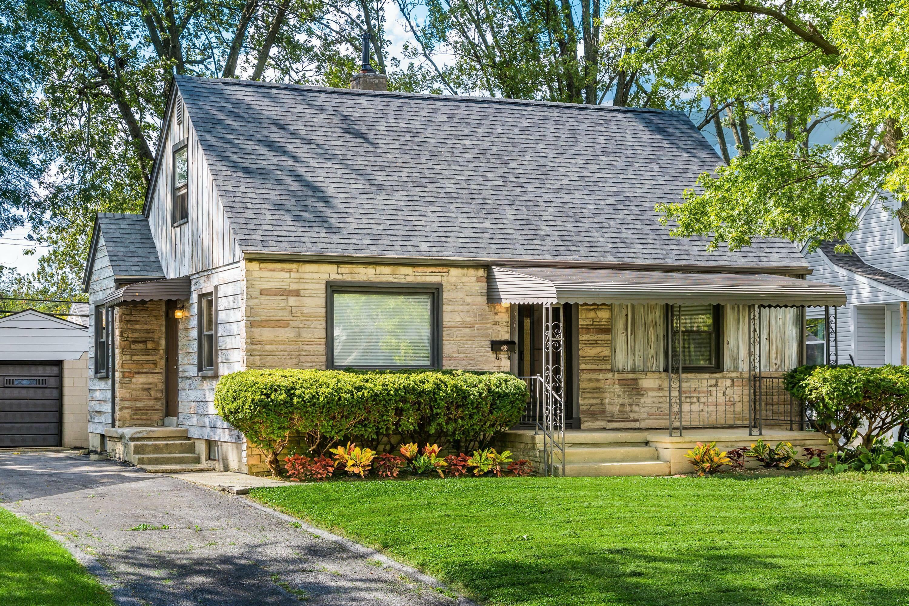 Property Photo: 3275 Walmar Drive OH 43224